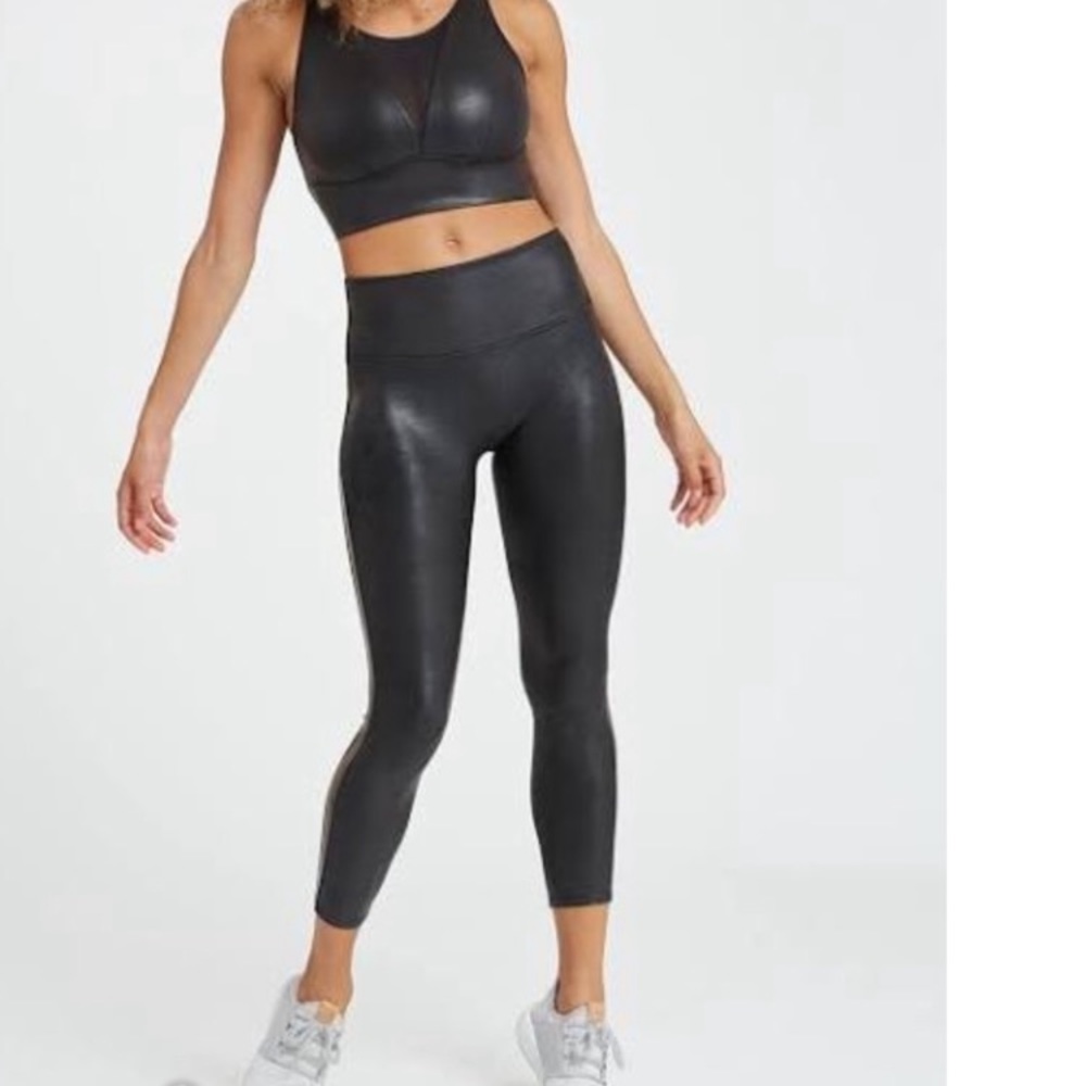 3/4 length SPANX size XS